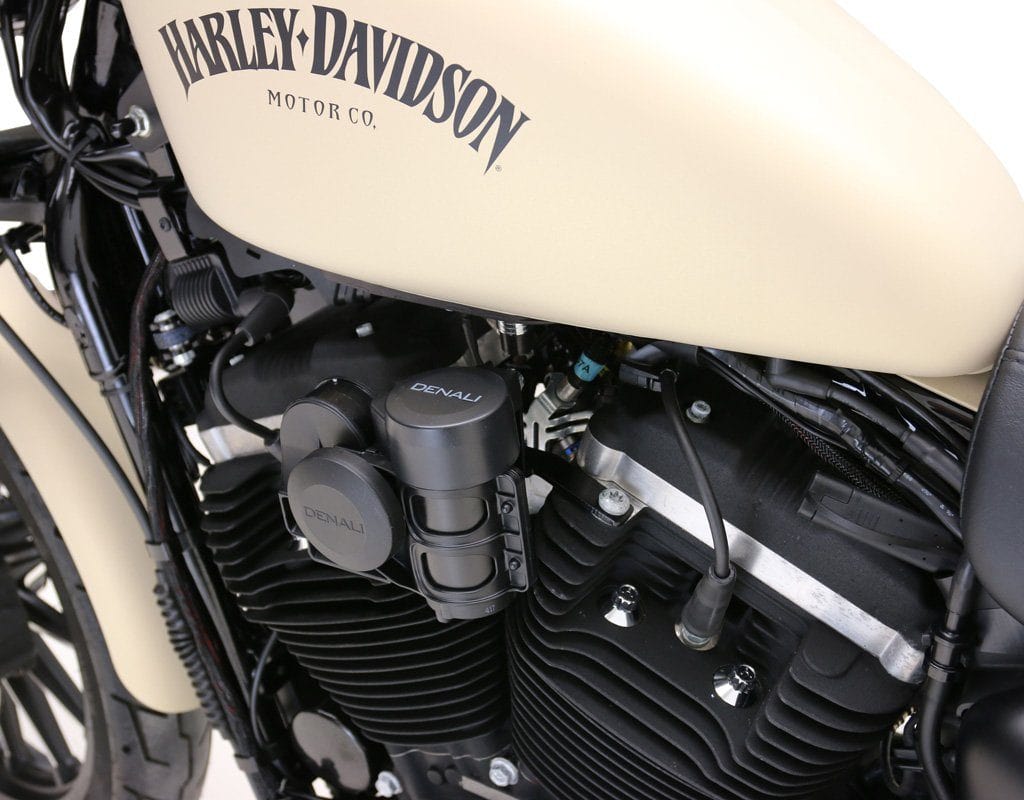Denali SoundBomb Horn Mounts & Wiring Horn Mount - Select Harley Davidson Motorcycles