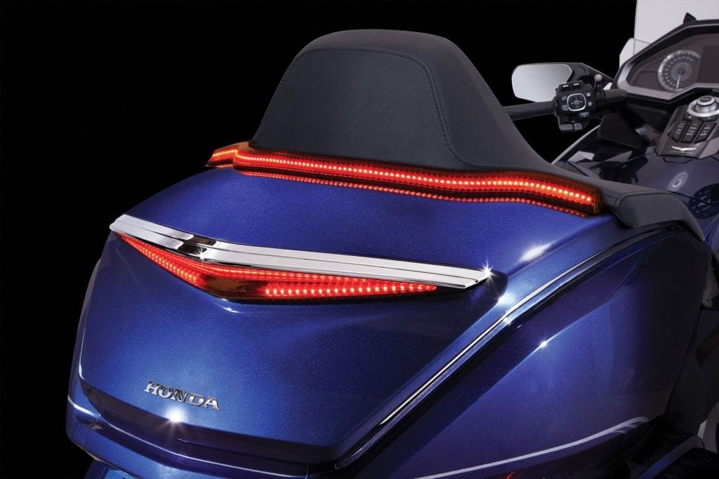 Led Blade Indicators LED Tour Blade®