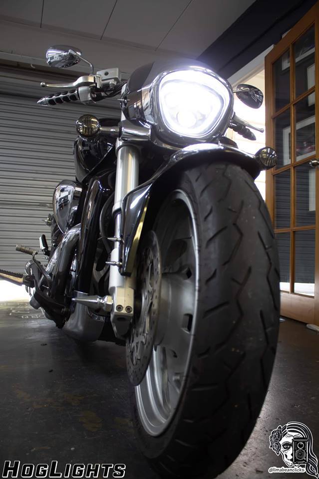 LED Headlight Kit – 2015 Suzuki Boulevard M109R Limited – 6000K White (2 Bulbs)